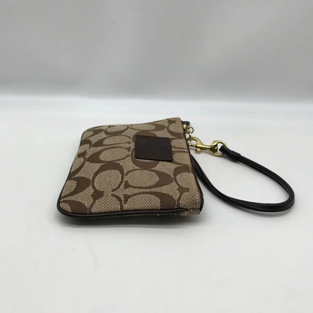 Coach Khaki Canvas Signature C Monogram Wristlet_4